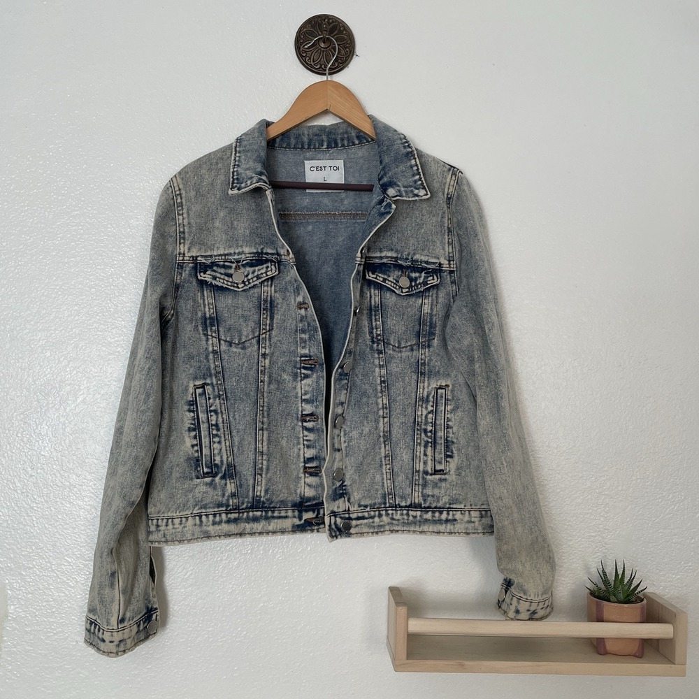 C'est Toi Women's Large Long Sleeve Jean Jacket - Picture 7 of 7